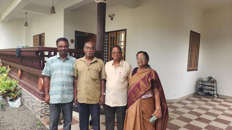 Pknhomestay Kumily Thekkady Esterno foto