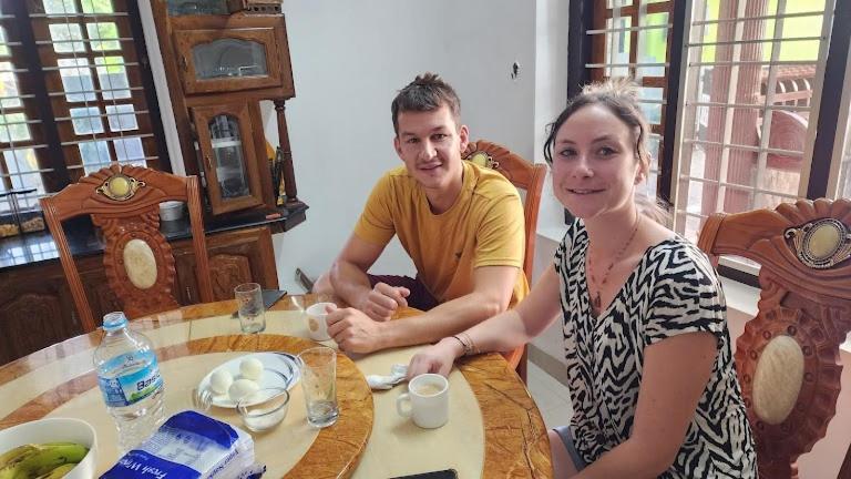 Pknhomestay Kumily Thekkady Esterno foto
